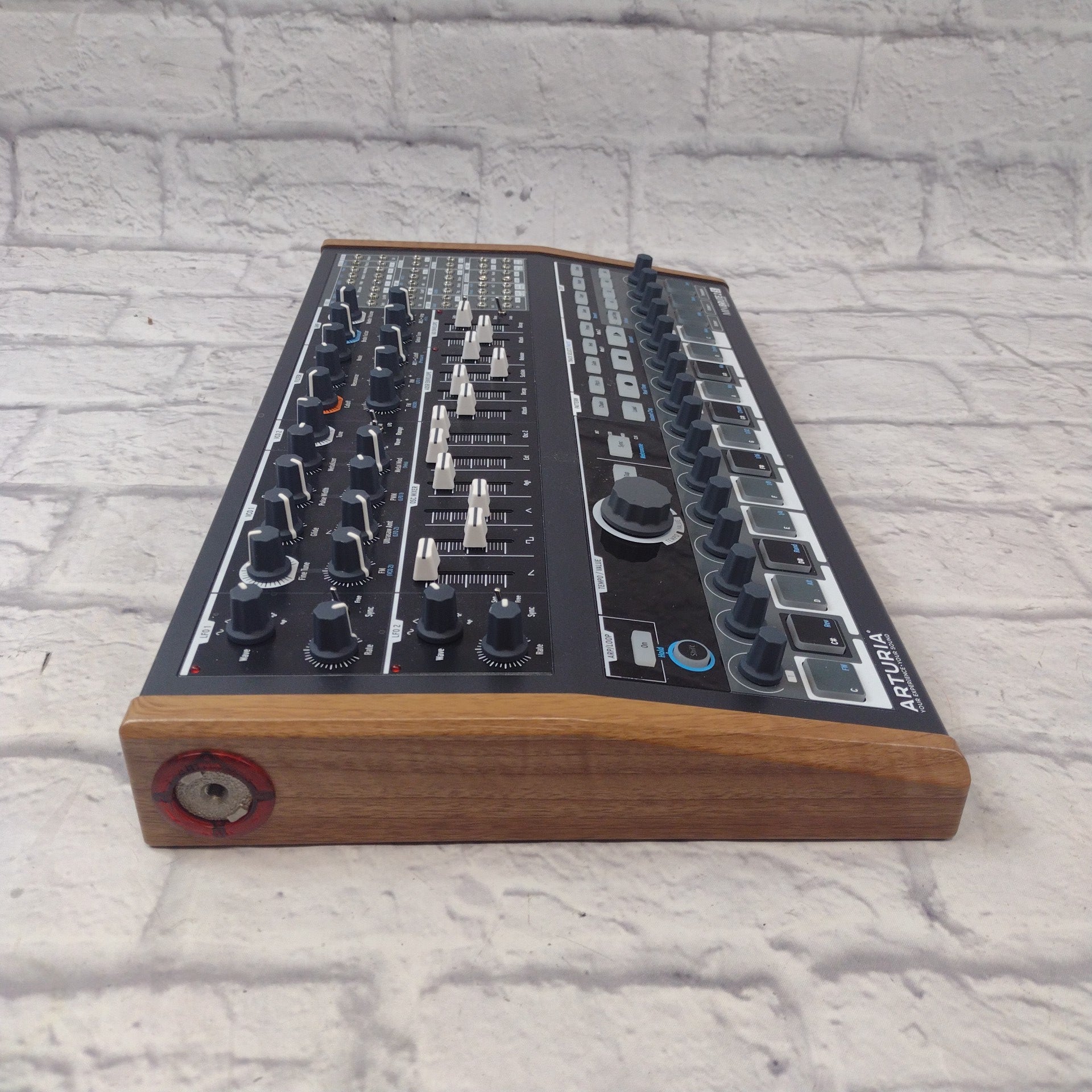 Arturia Mini Brute 2S