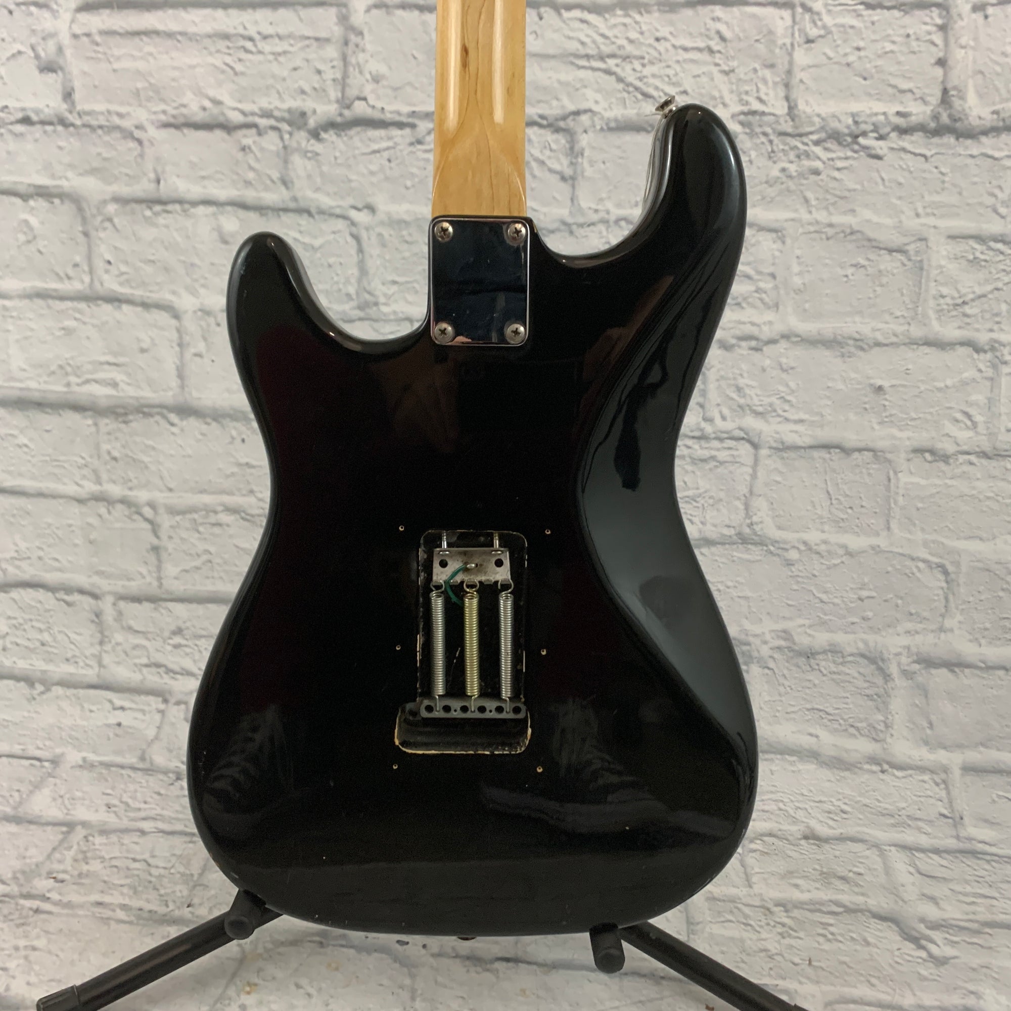 Squier II Stratocaster Neck w/ Unknown Electric Guitar Body