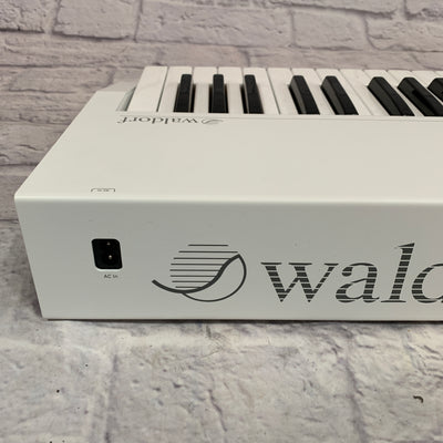 Waldorf Blofeld 49 Key Synthesizer