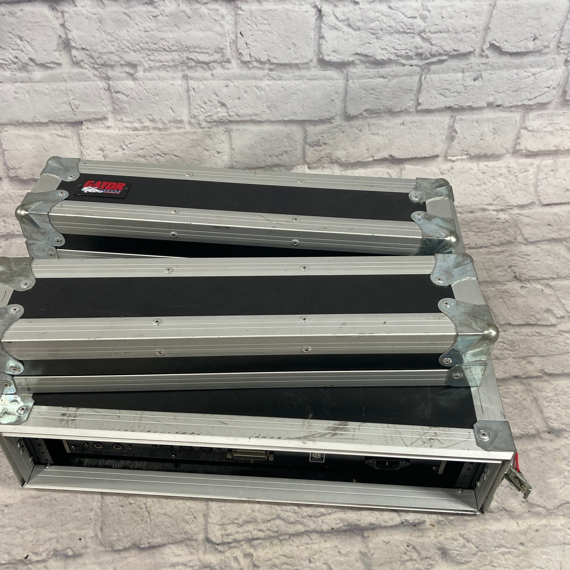 Akai S3000XL Rackmount Sampler w/ Gator Case