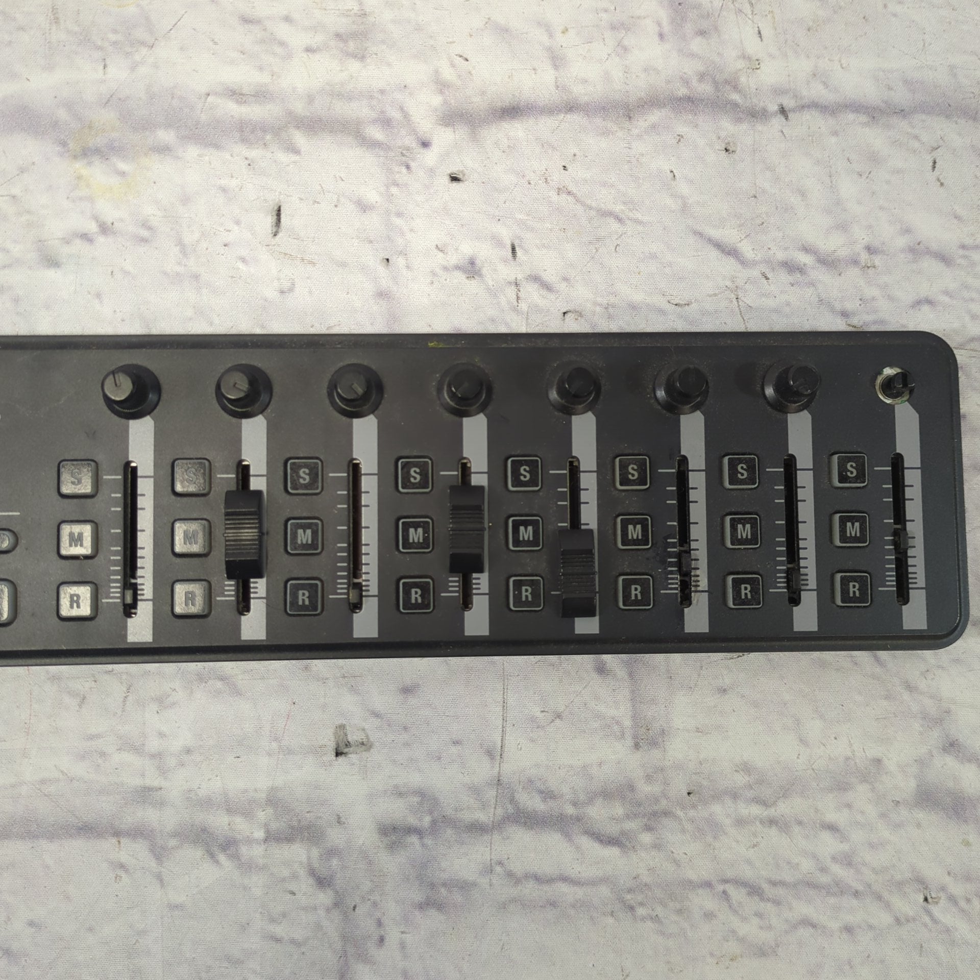 Korg nano kontrol 2