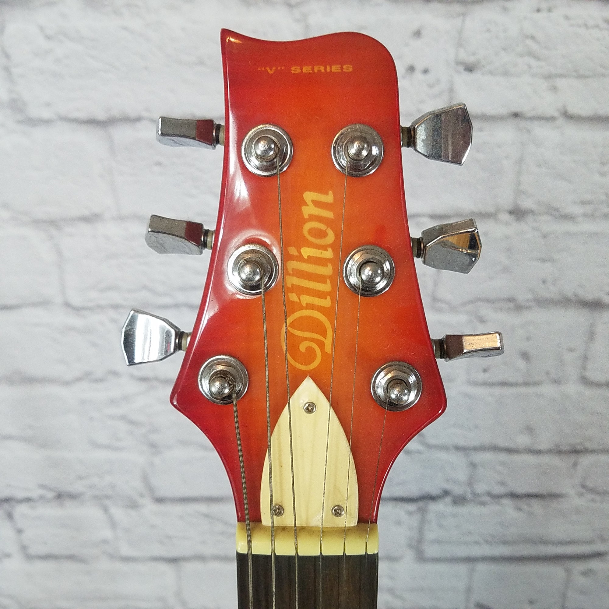 Dillion V Series Electric Guitar Cherry Sunburst