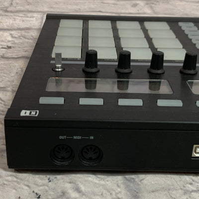 Native Instruments Maschine Controller