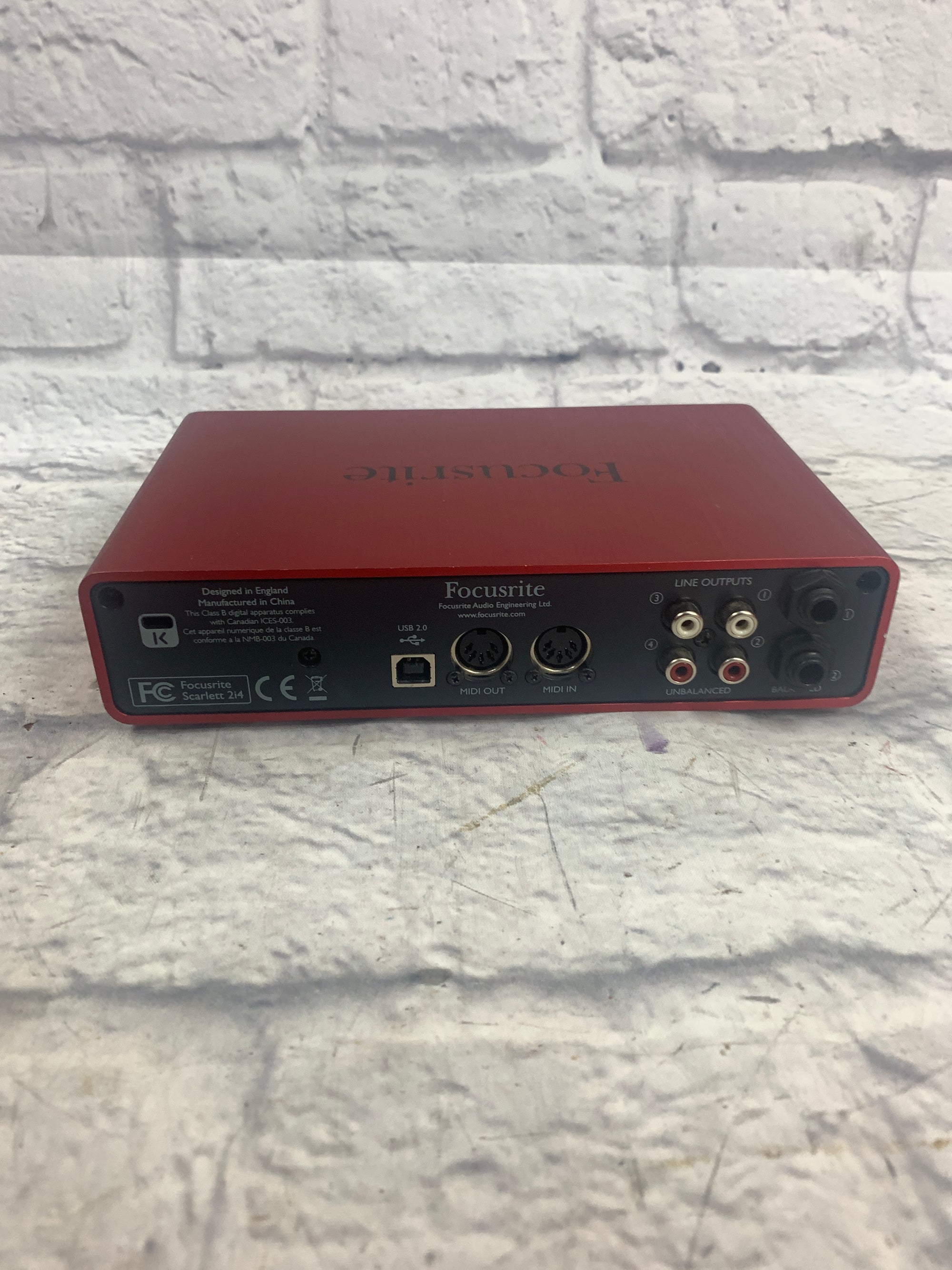 Focusrite Scarlett 2i4 USB Recording Interface