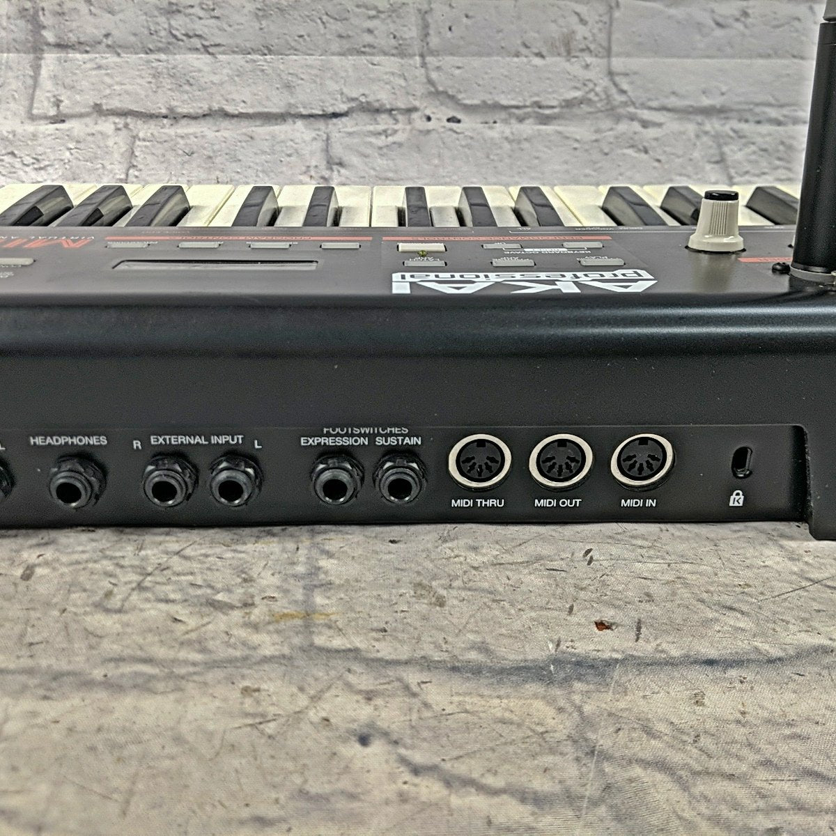 Akai Miniak Virtual Analog Synthesizer with Vocoder