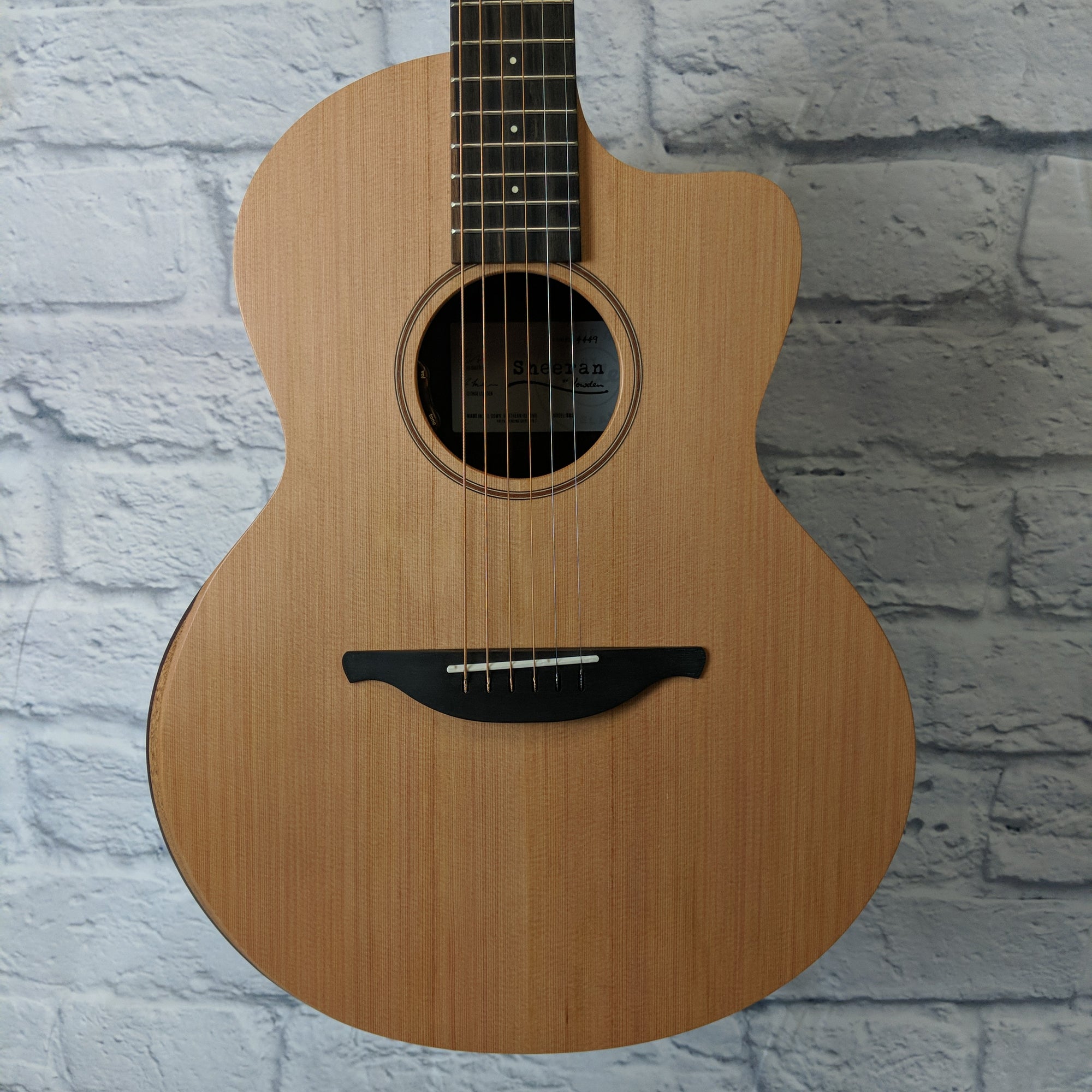 Lowden Sheeran S03 Acoustic Guitar - Evolution Music