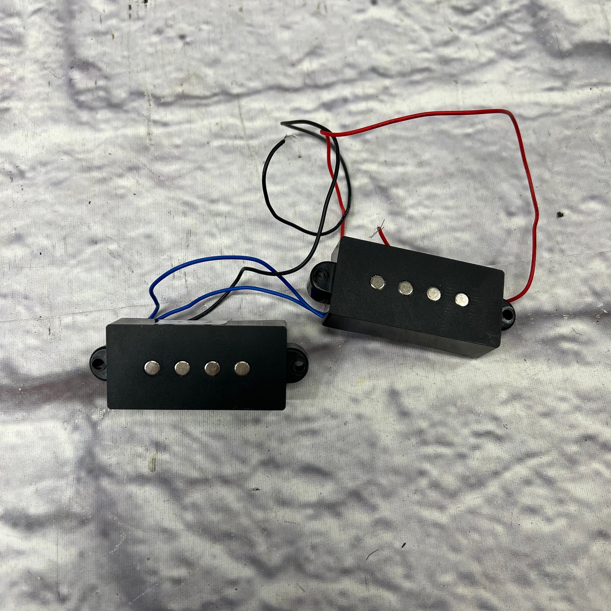 Unknown 7.32k P Bass Pickup Set