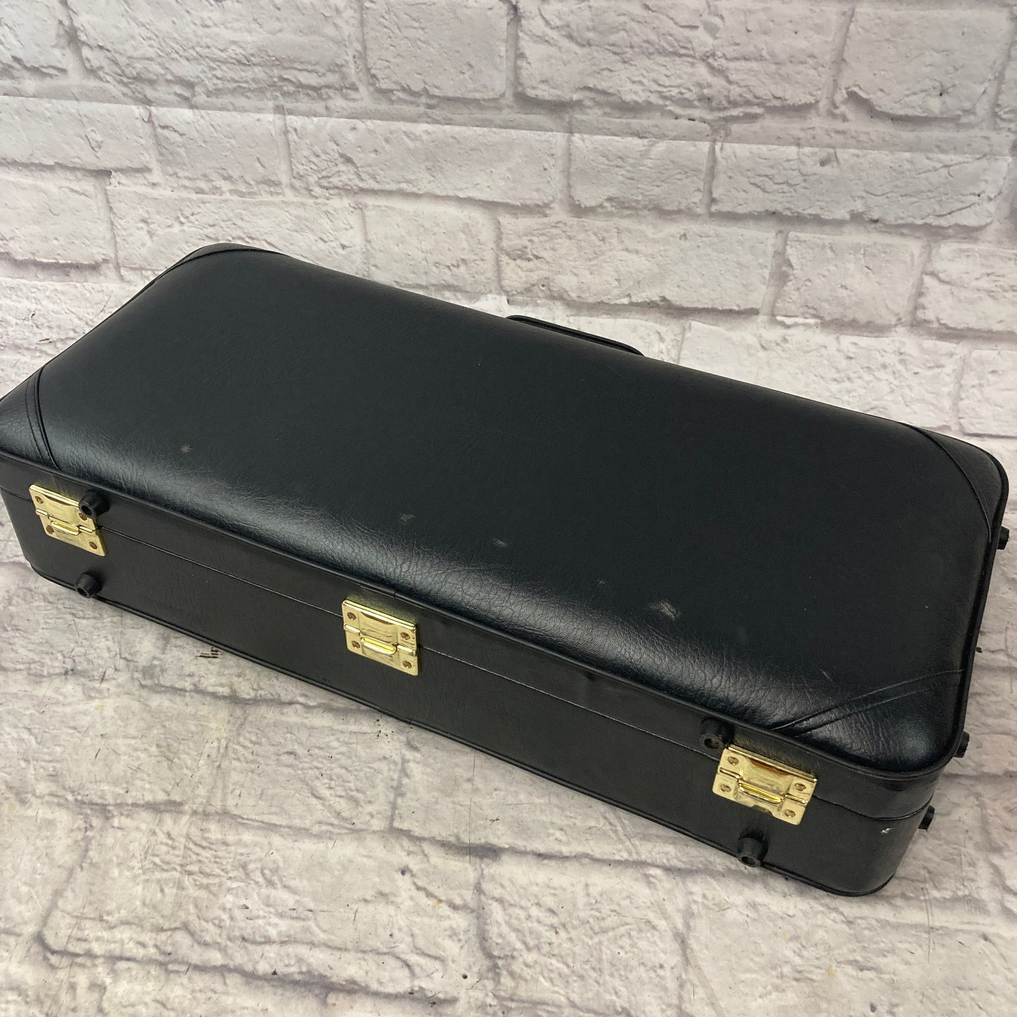 Yanagisawa A-901 Alto Saxophone w/ Case - Evolution Music