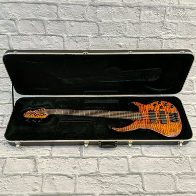 Peavey Cirrus BXP 5 String Bass Guitar w/ Hard Case