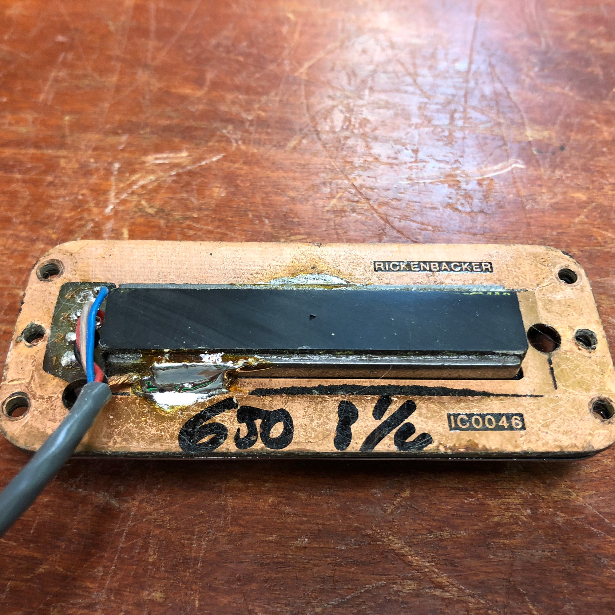 Rickenbacker HB-1 Humbucker Pickup Set 650 4004