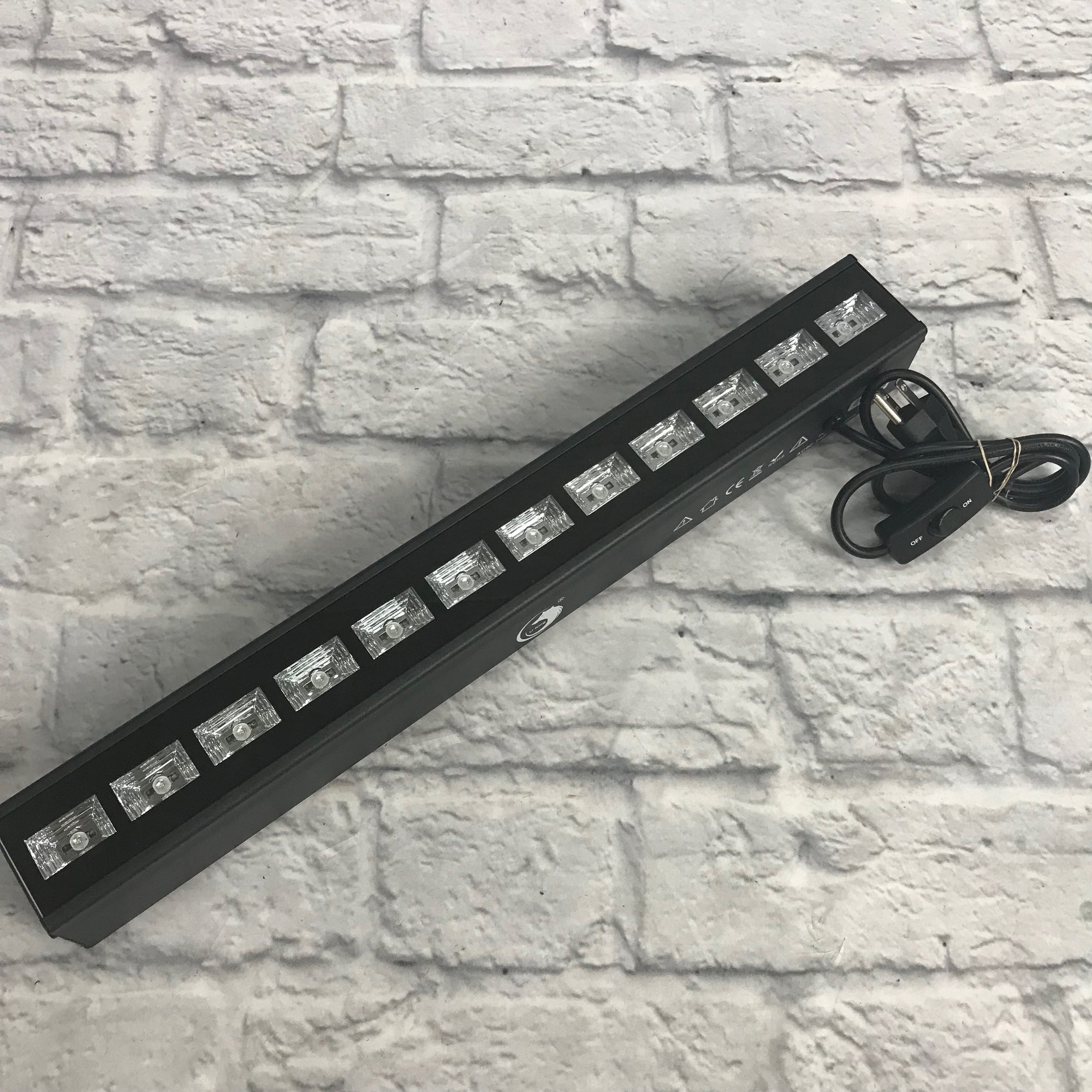 Uking ZQ-B199 Black Light Strip