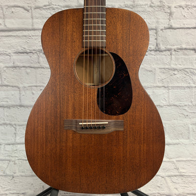 Martin 00-15M Acoustic Guitar w/ Case
