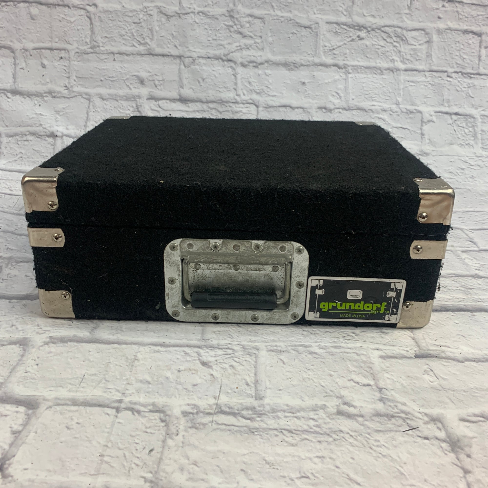 Grundorf 15x18 DJ/Mixer Case