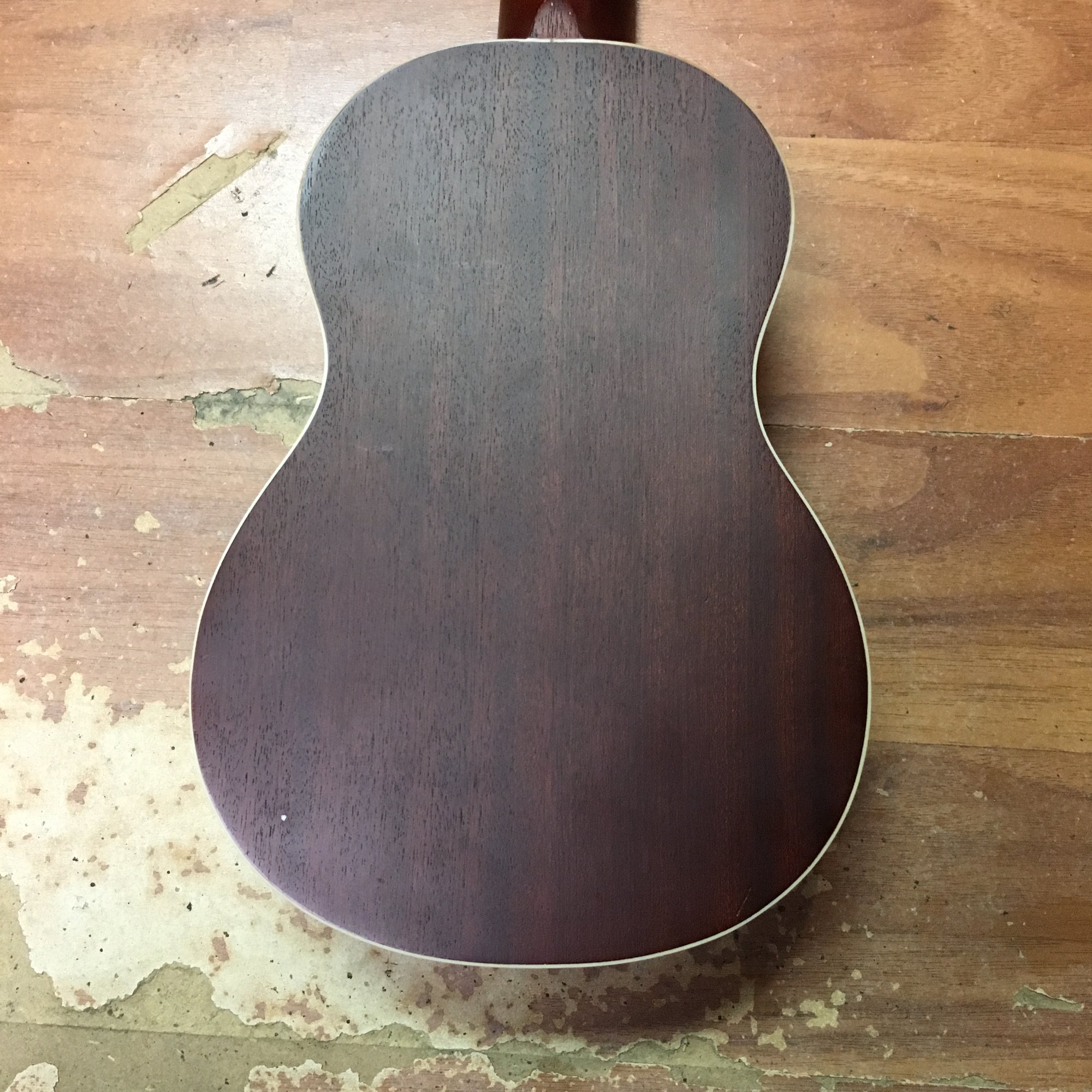 Lanikai LUTU-22SGC Ukulele