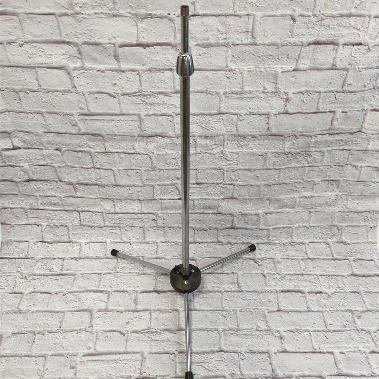 Unknown Tripod Chrome Microphone Stand