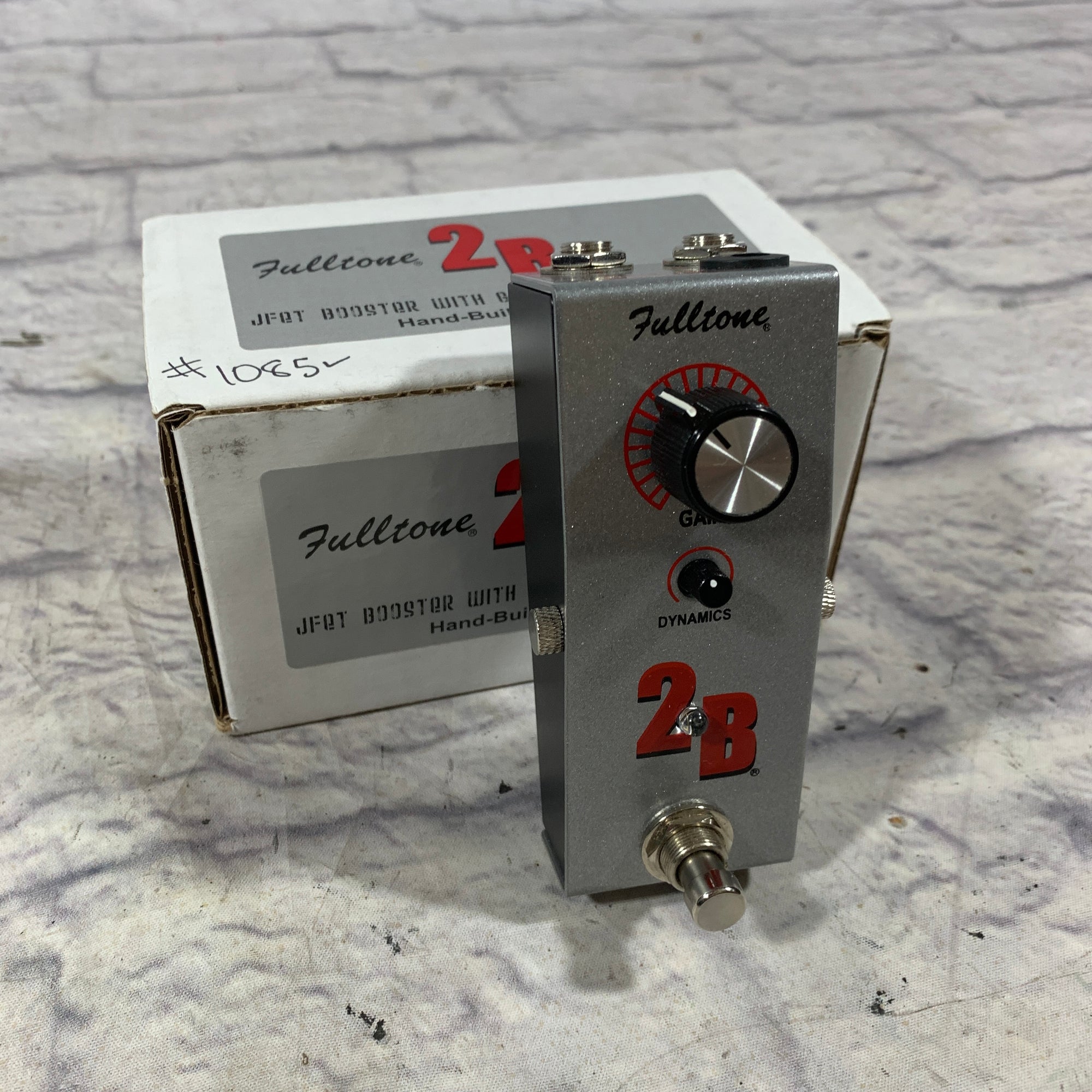 fulltone 2b boost pedal Fulltone 2B Boost w/ Limiter Pedal