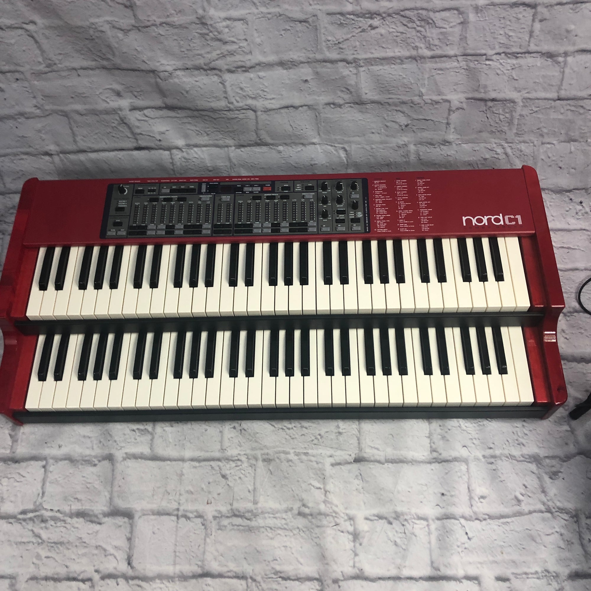 Nord C-1 Combo Organ w. Case