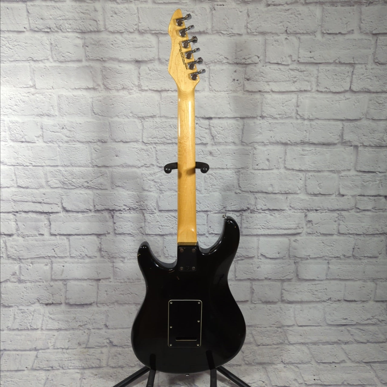 Vintage 80s USA Peavey Falcon Electric Guitar w/ Case