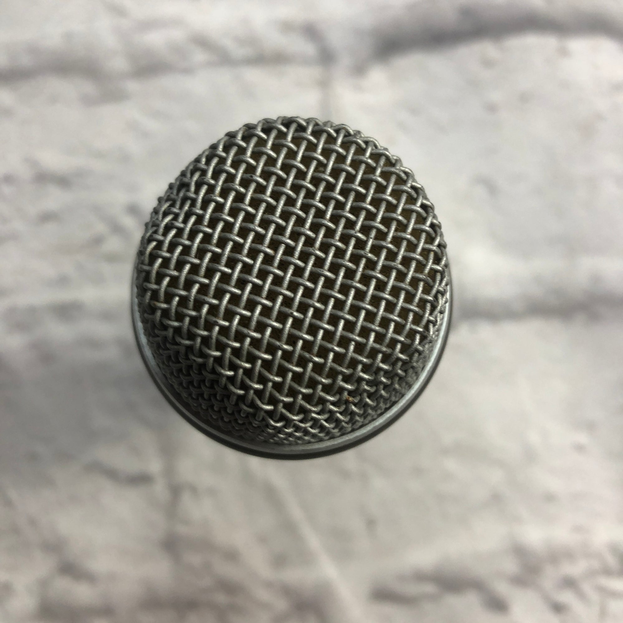 Realistic 33-1070B Dynamic Microphone