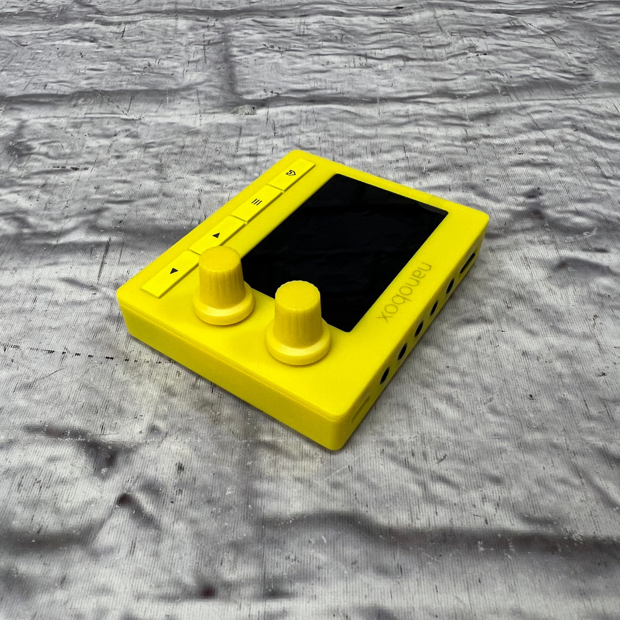 1010music Lemondrop Digital Synth