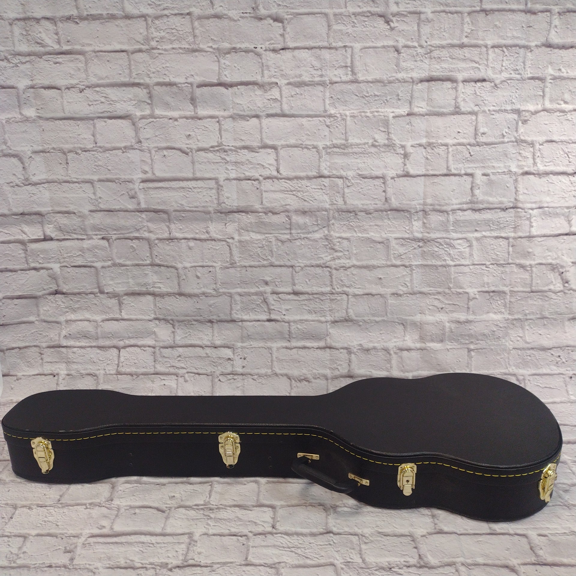 Unknown Hofner Beatle Case