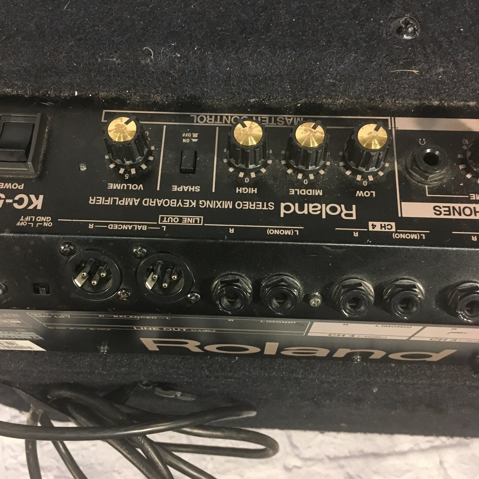 Roland KC-550 180w Keyboard Amp (Horn Out)