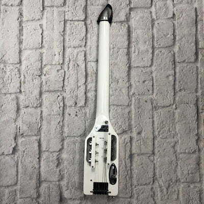 Traveler Ultra-Light White Electric Guitar