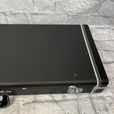 Fender Classic Series Hard Shell Case for Strat or Telecaster