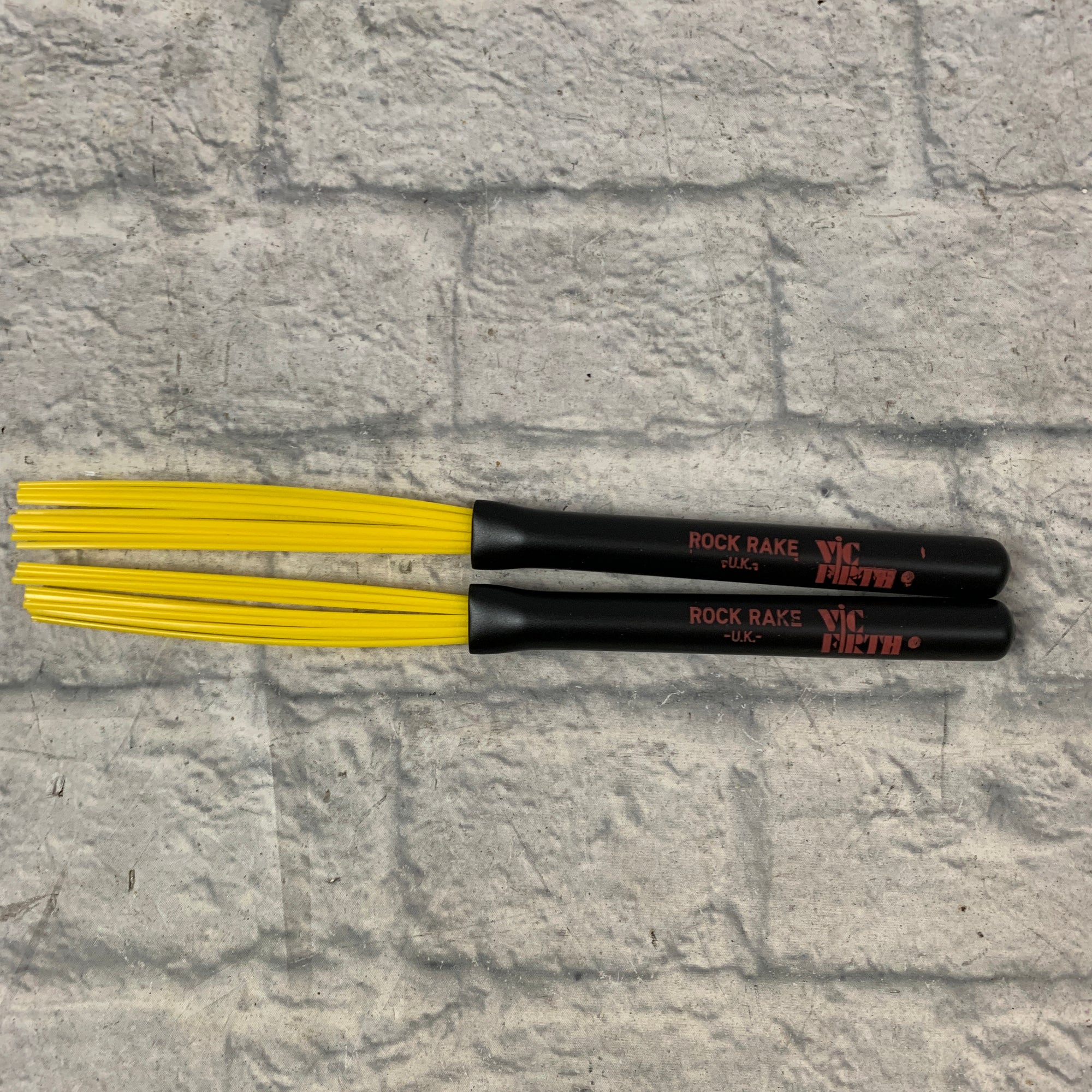 Vic Firth BRR Rock Rake Brushes