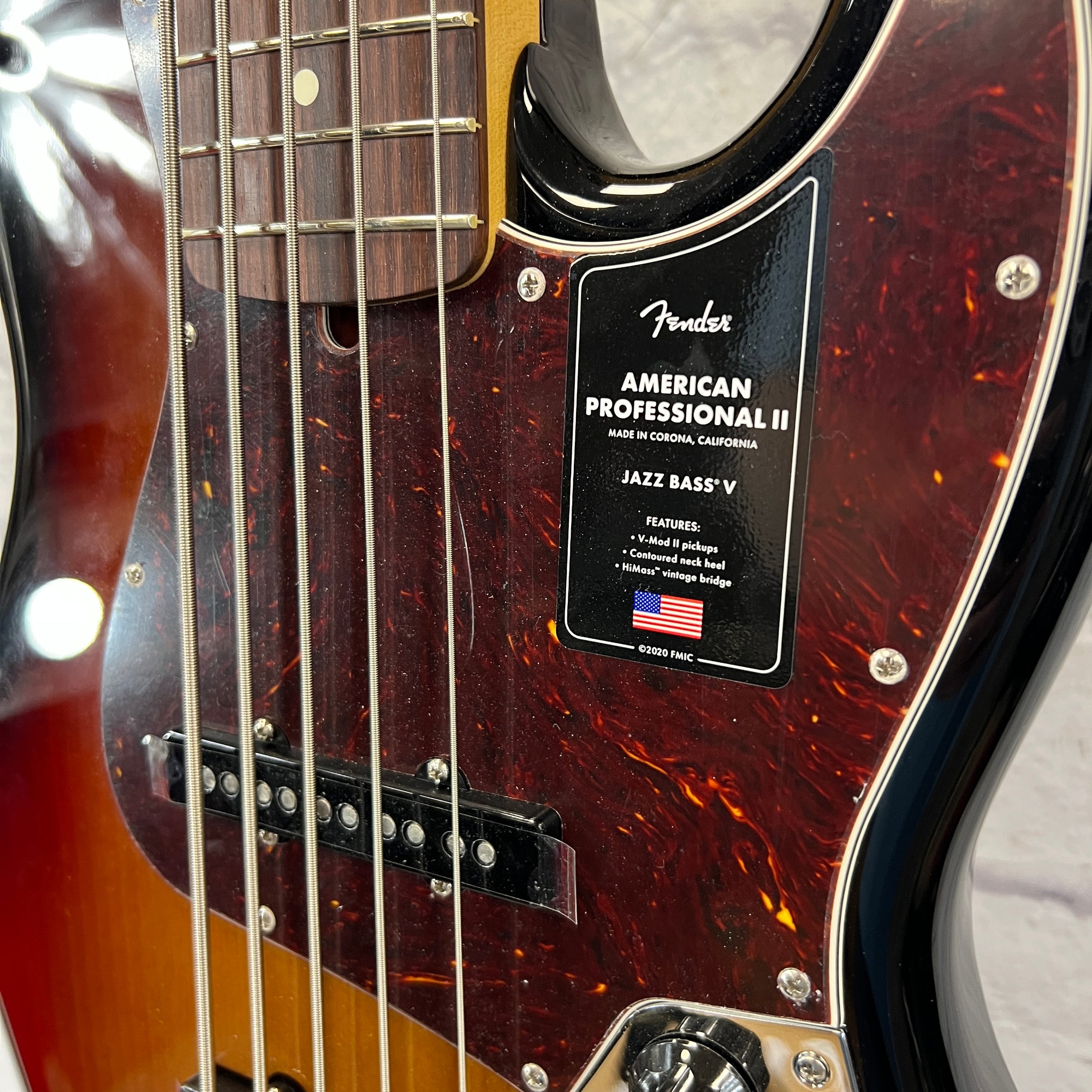 Fender American Professional II Jazz Bass V Sunburst 5