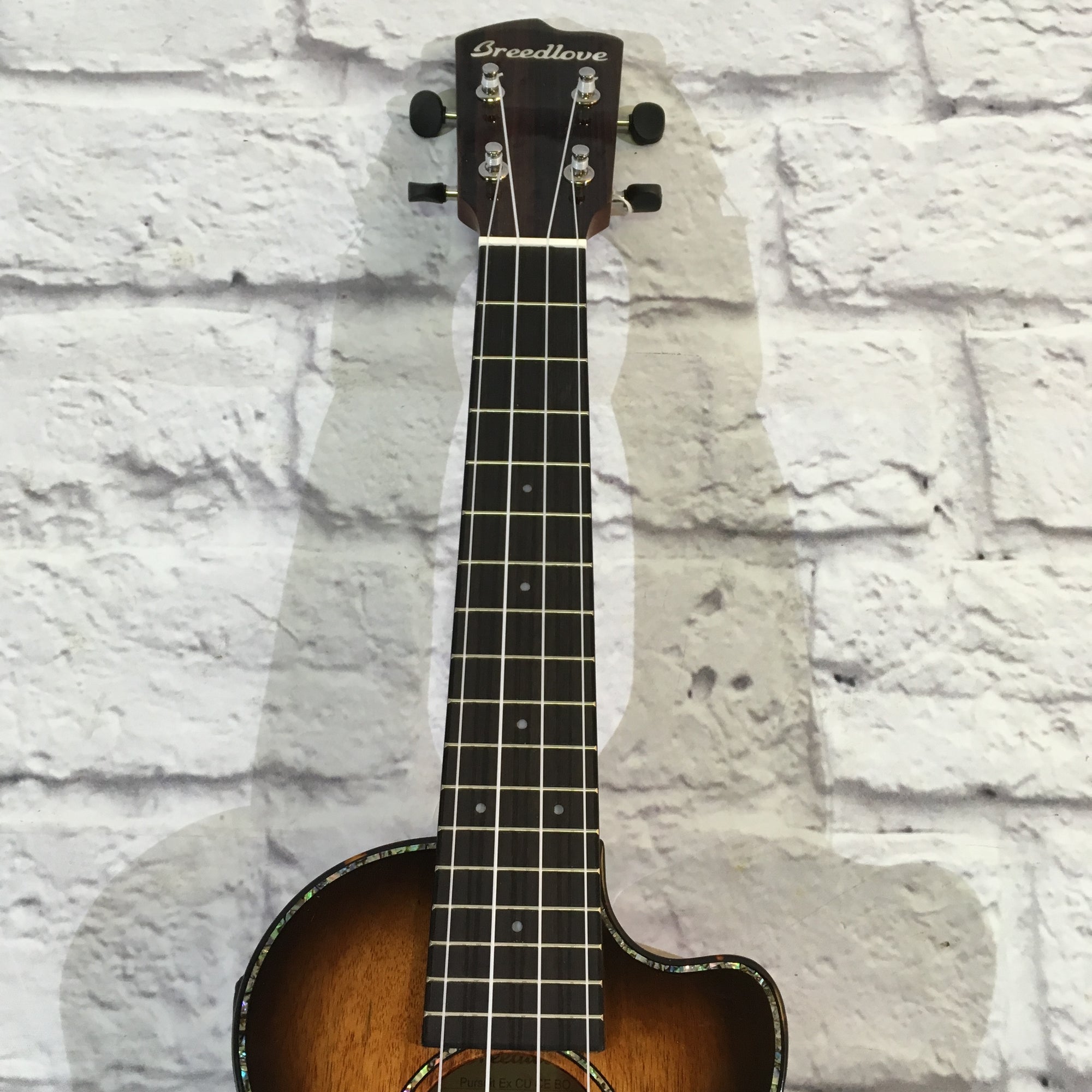 Breedlove Pursuit Ex Cu Ce Bo Ukulele