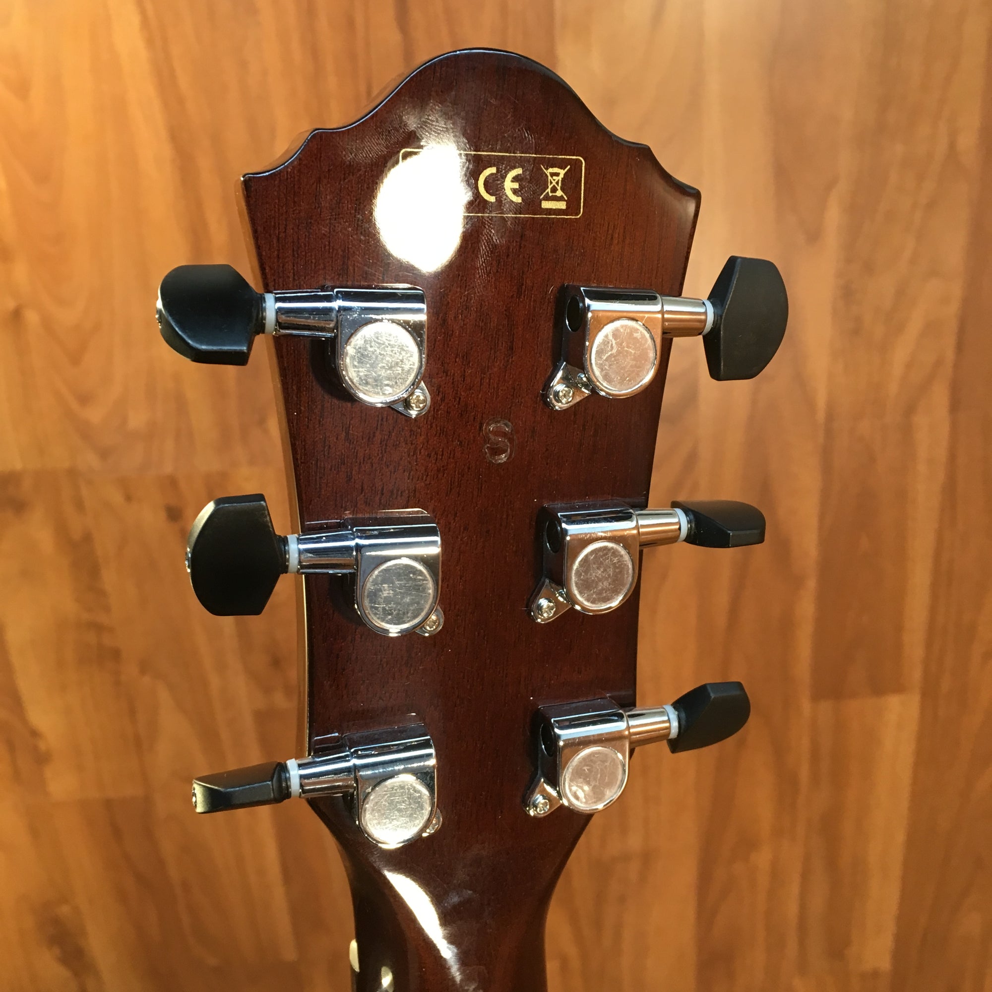Ibanez AEW40CD-NT Exotic Wood Acoustic-Electric Guitar Natural