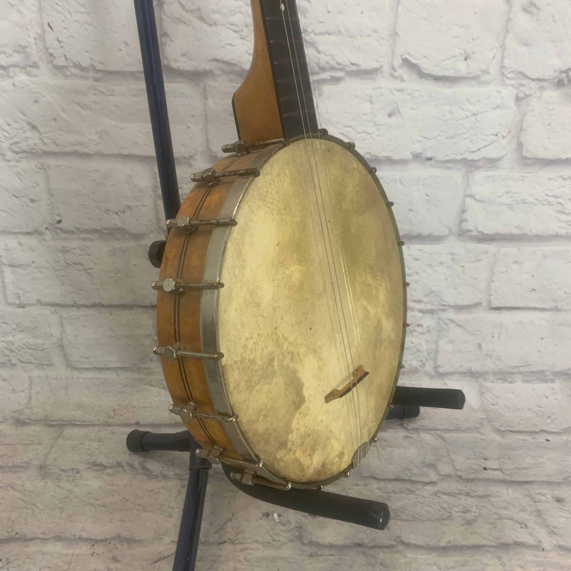 Banjo Tenore a Scala Breve in Mogano Personalizzato Afanti 4 Banjo Tenore a Scala Breve in Mogano Personalizzato Afanti 4