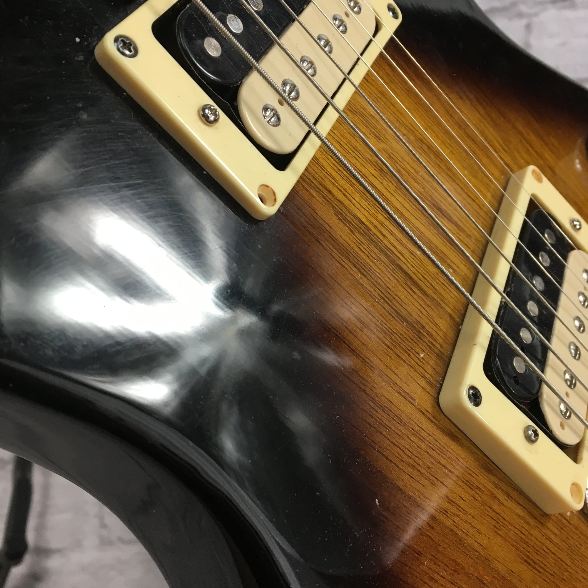 Lyon LG - 4/TS Electric Guitar - Evolution Music