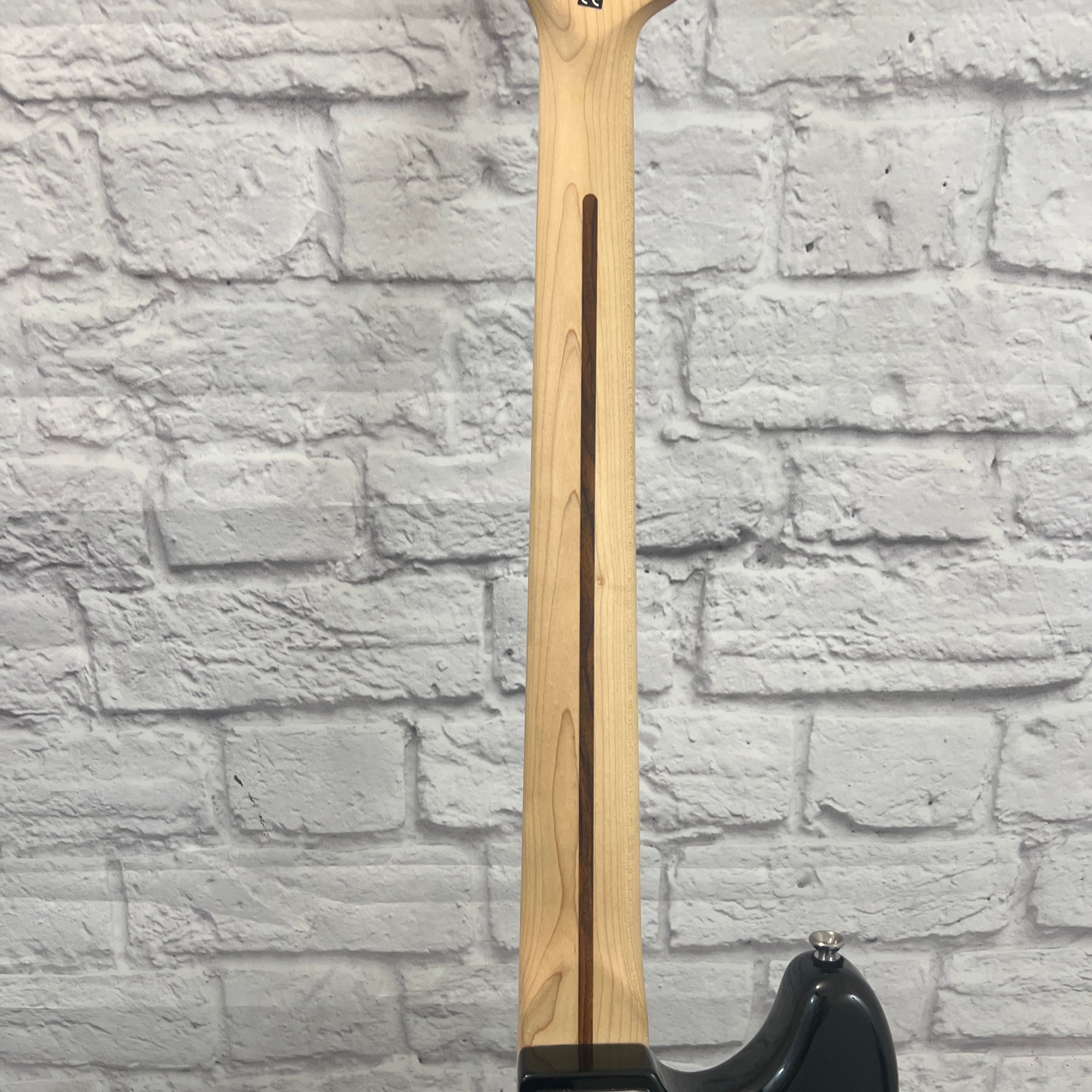 Squier Bronco Bass - Black