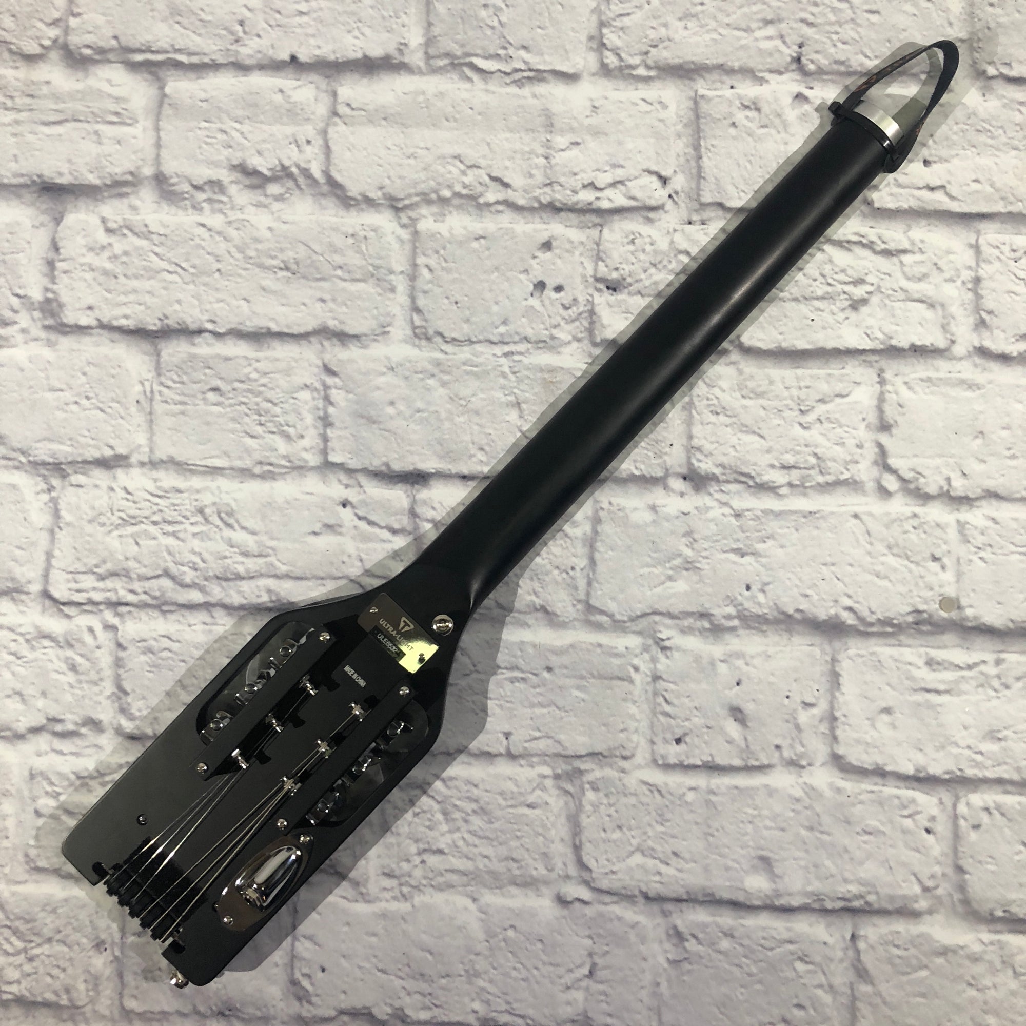 Traveler Ultralight Electric Guitar