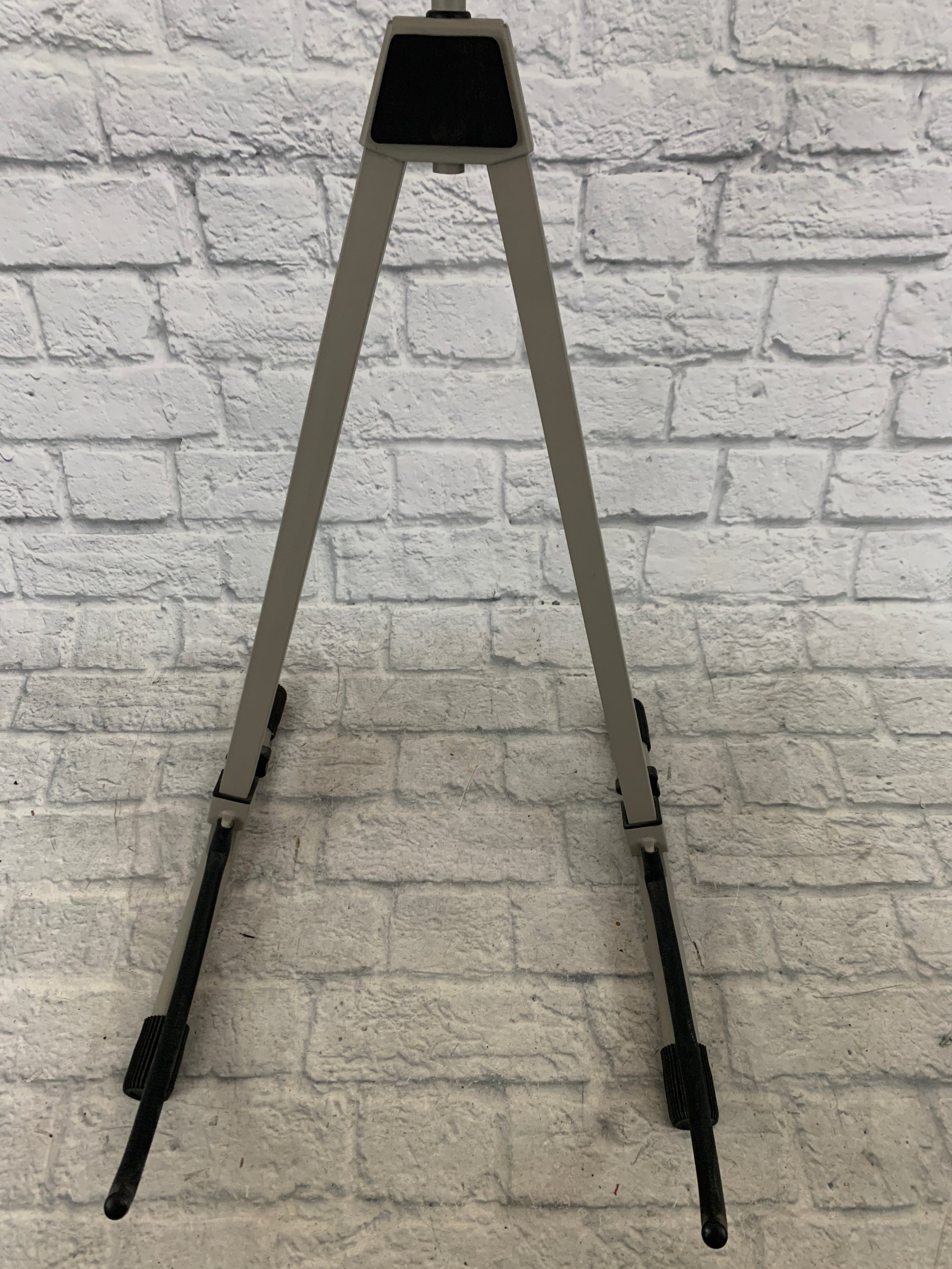 Ingles Adjustable Cello and Bass Stand