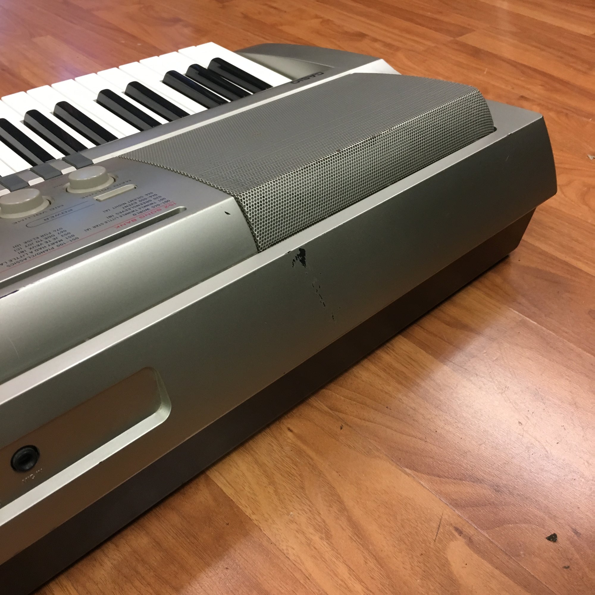 Casio WK-200 Keyboard - Evolution Music