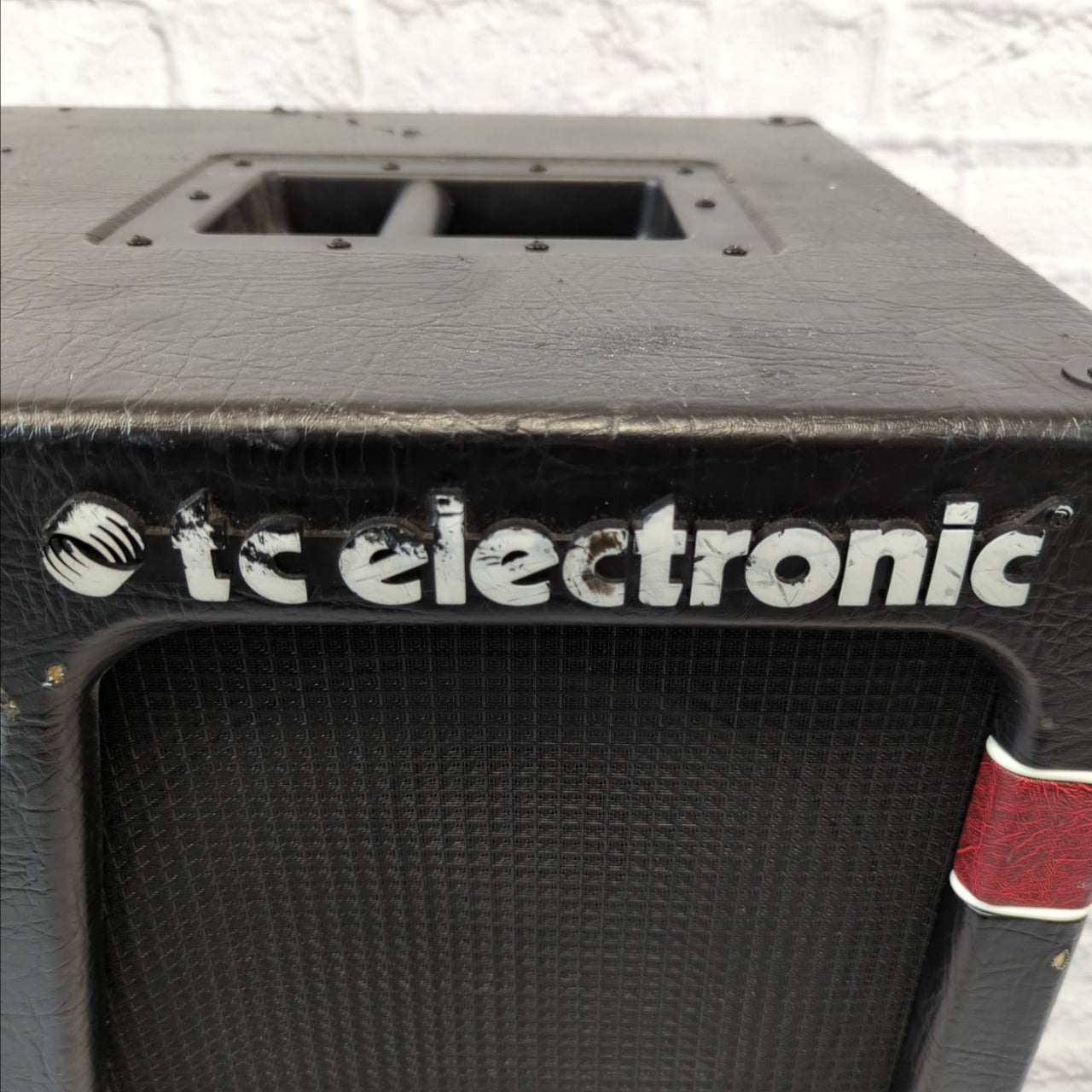 TC Electronic K212 Bass Speaker Cabinet