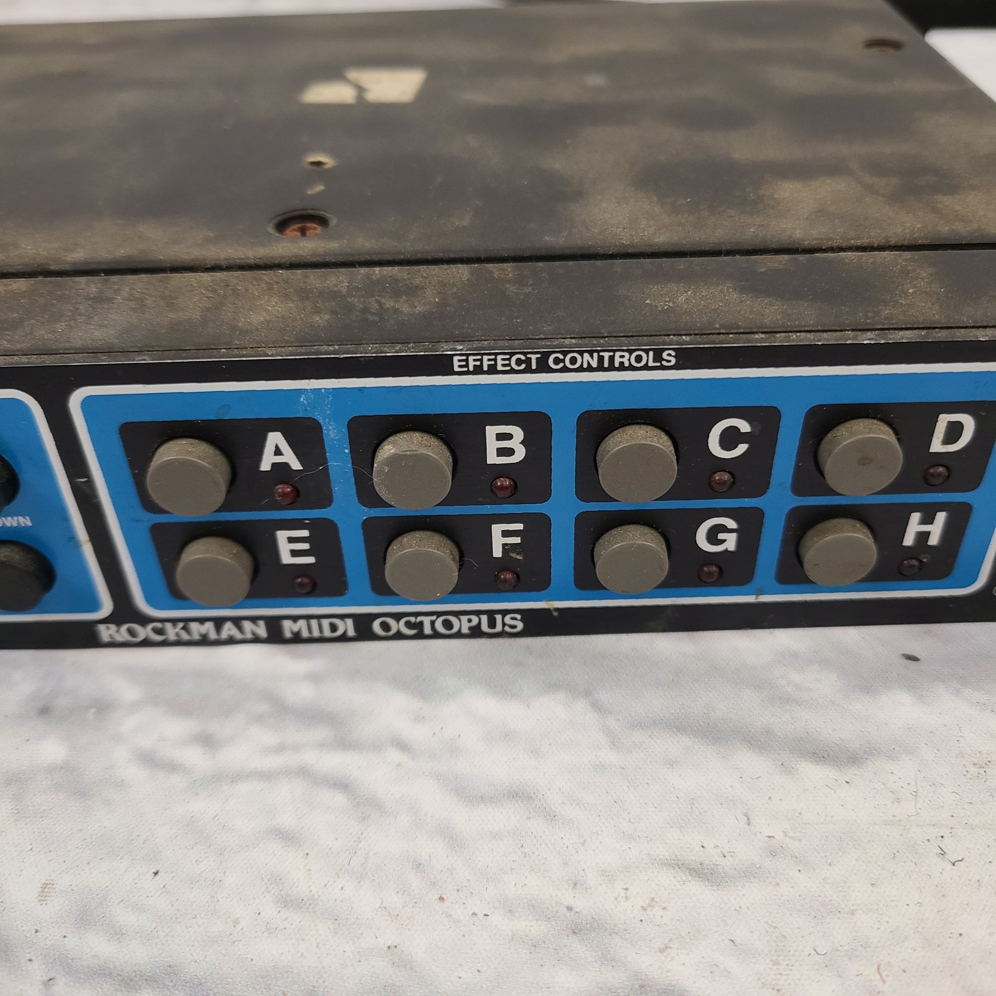 Rackmounted SRD Rockman Midi Octopus Effects Switcher Module