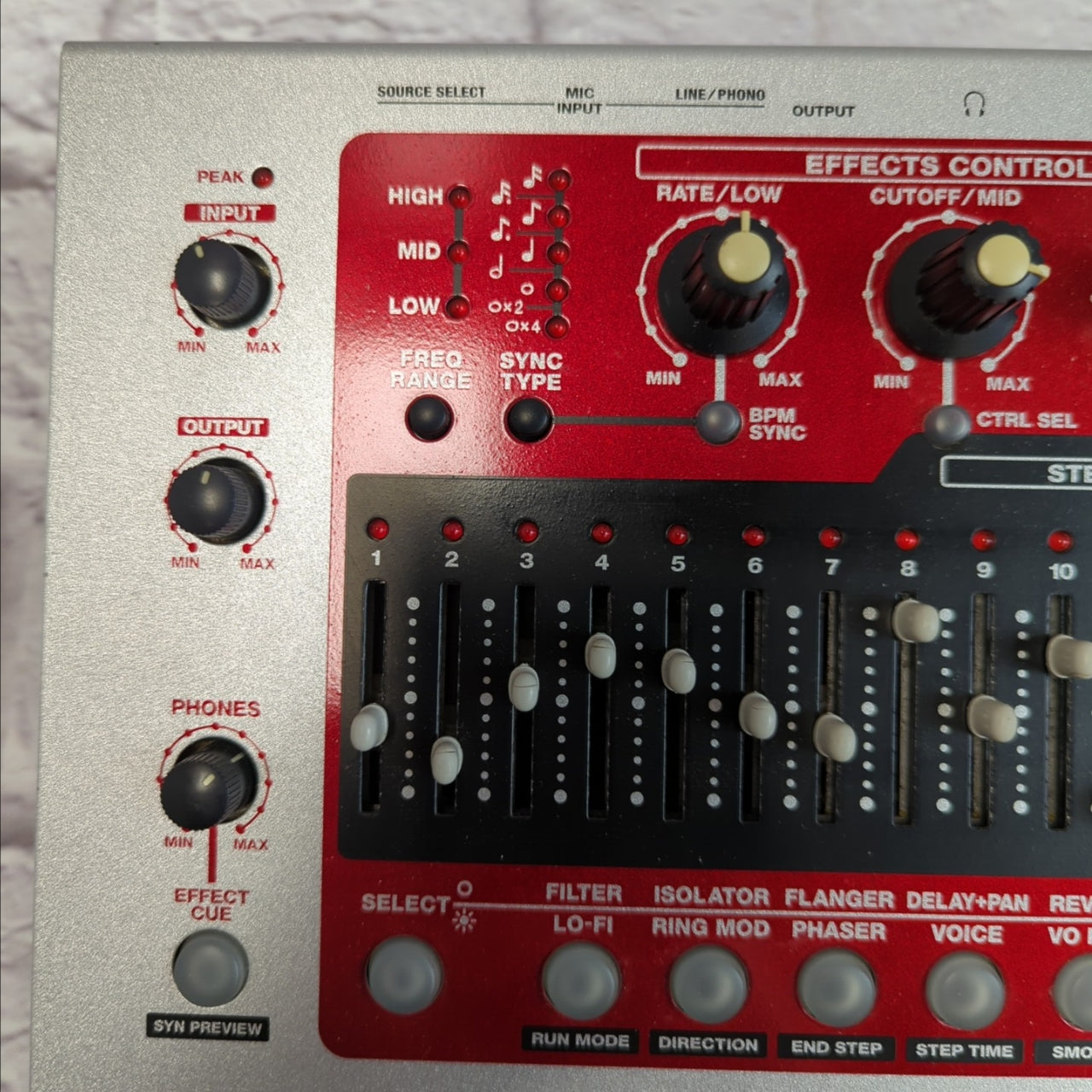 Roland EF-303 Groovebox Synthesizer Drum Machine