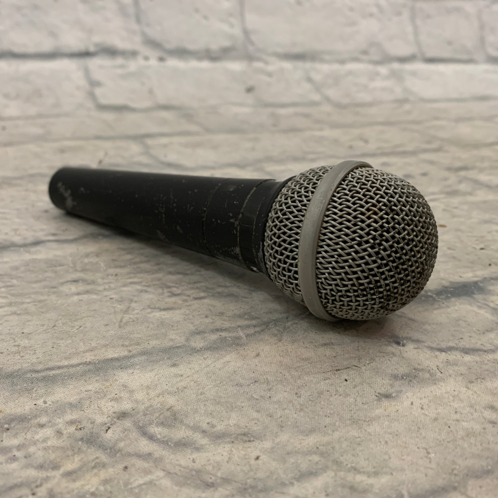 Nady Starpower SP-9 Dynamic Microphone
