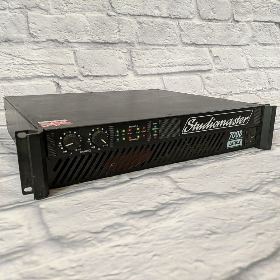 Studiomaster 700D Dual Channel Power Amp