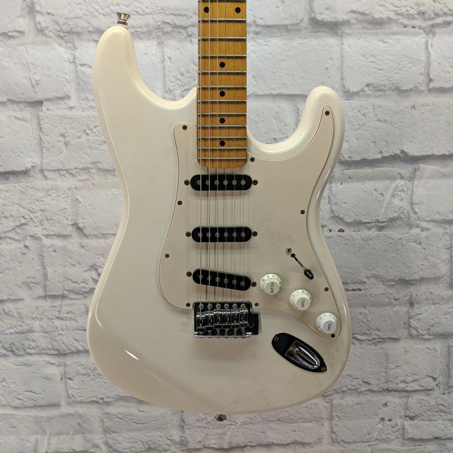 80s Kramer Aero Star ZX30 Creme White w Case