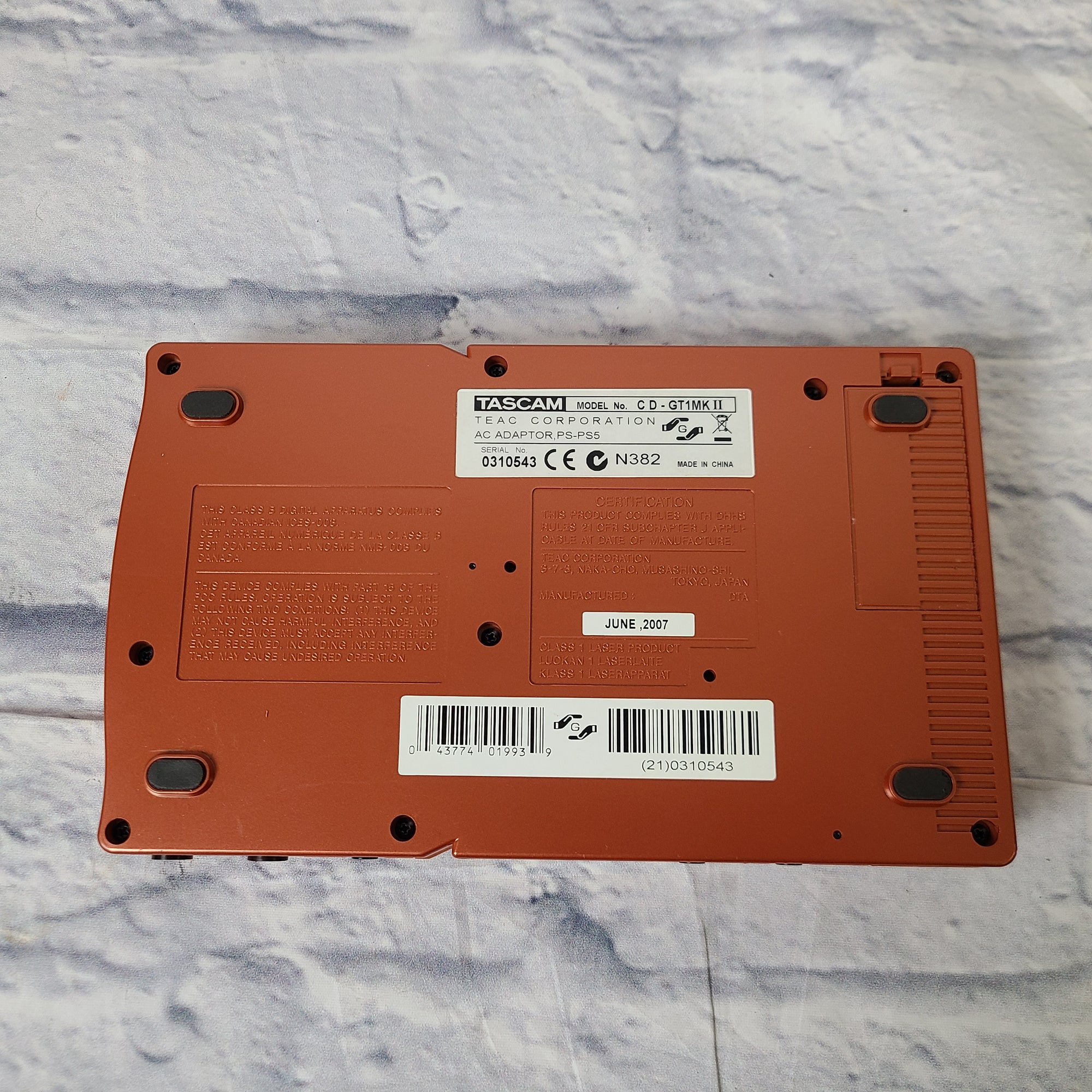 Tascam CD-GT1 Guitar Trainer