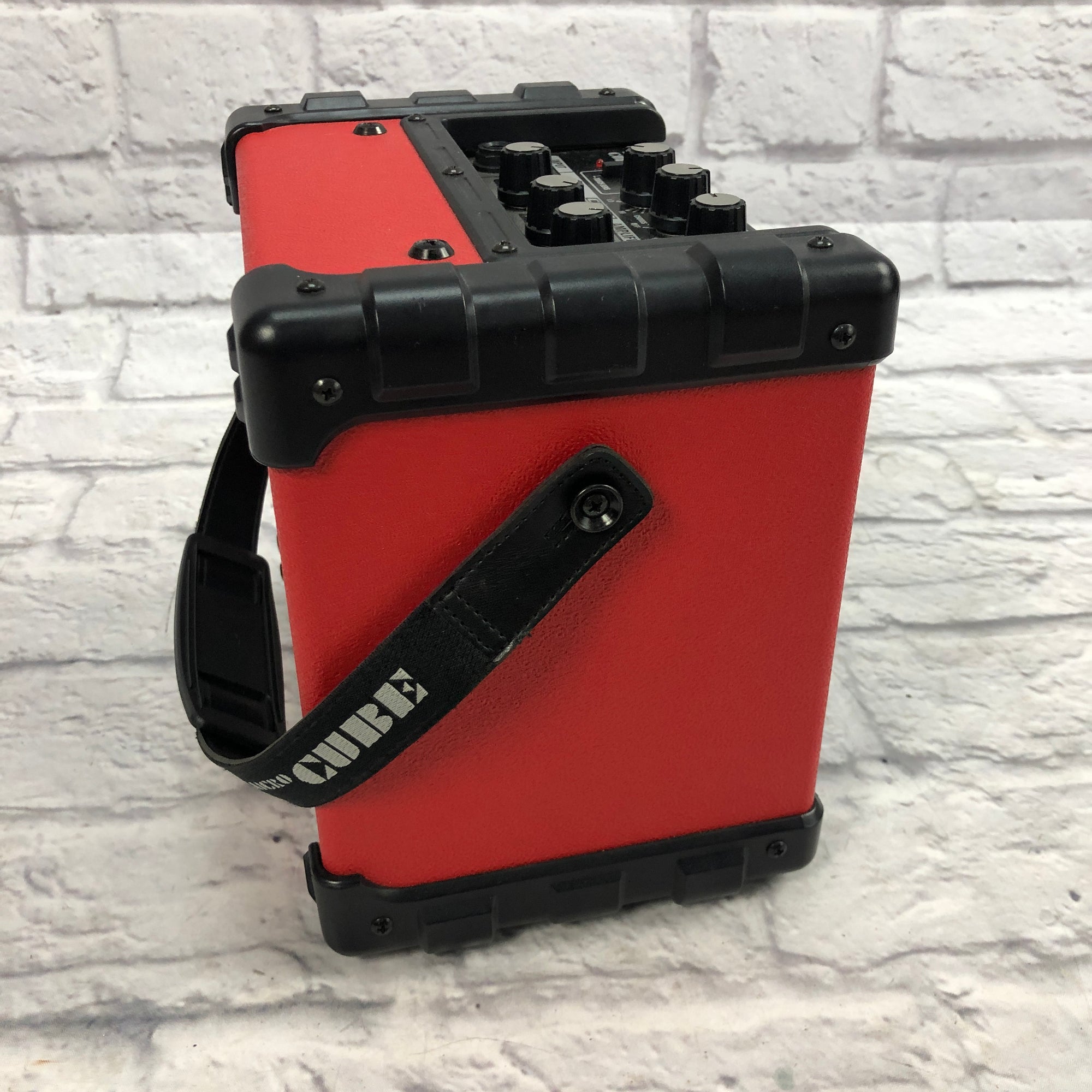 Roland Micro Cube Guitar Amplifier As-Is