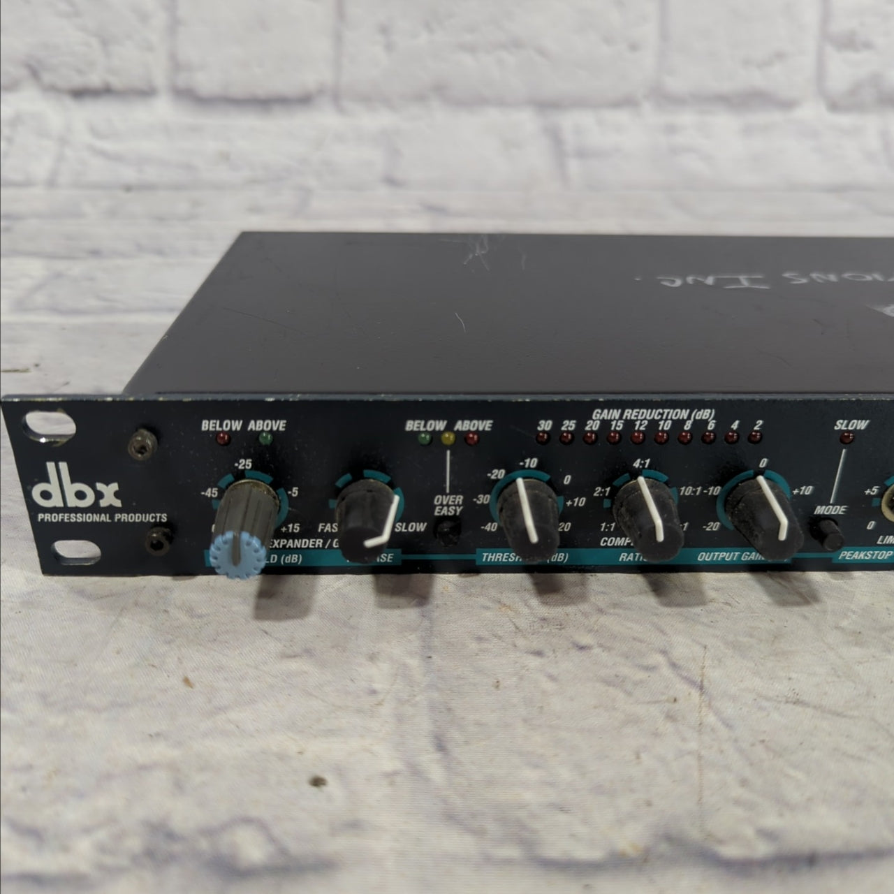 DBX 166A Compressor Limiter Rack Unit