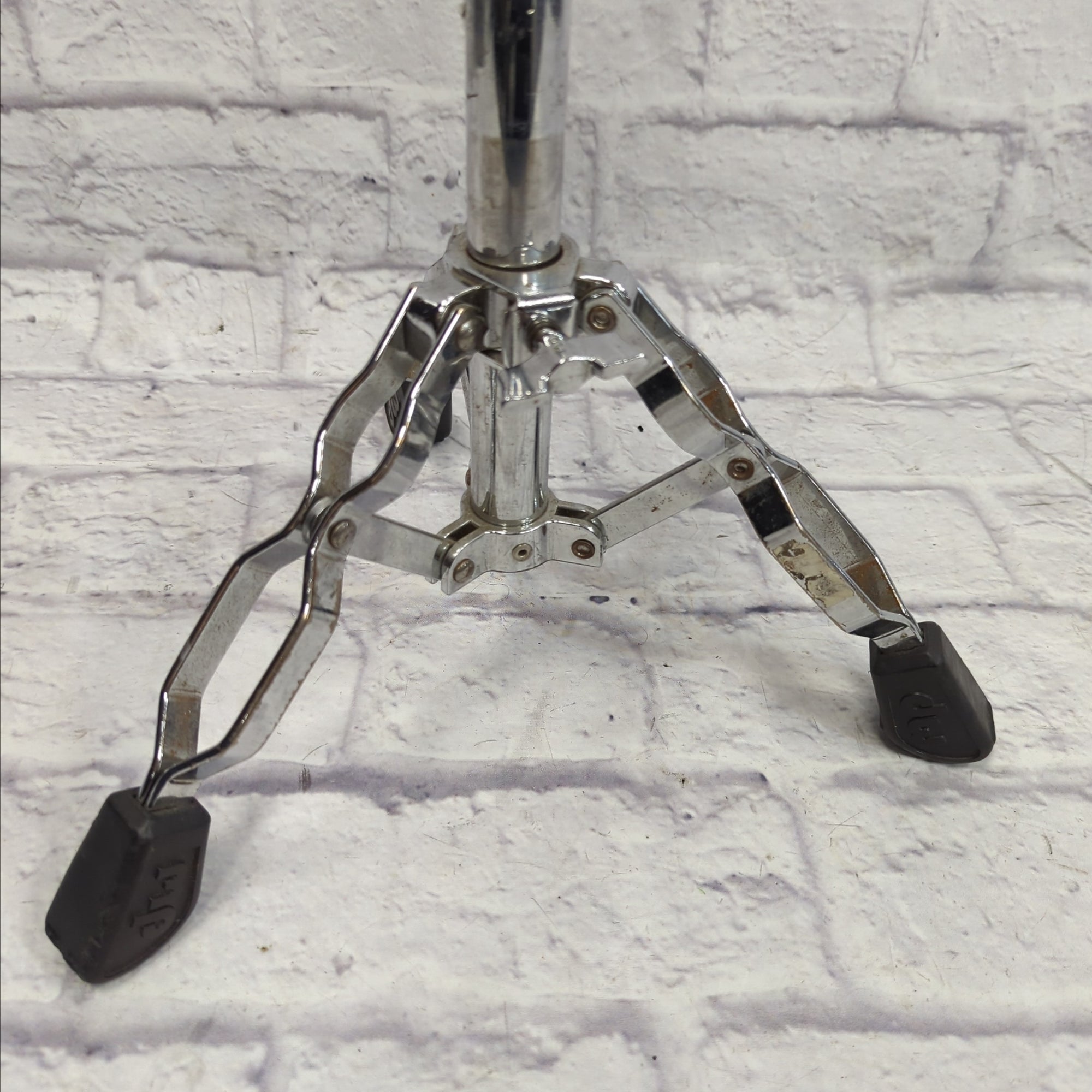 DW 5000 Series Snare Stand Double Braced