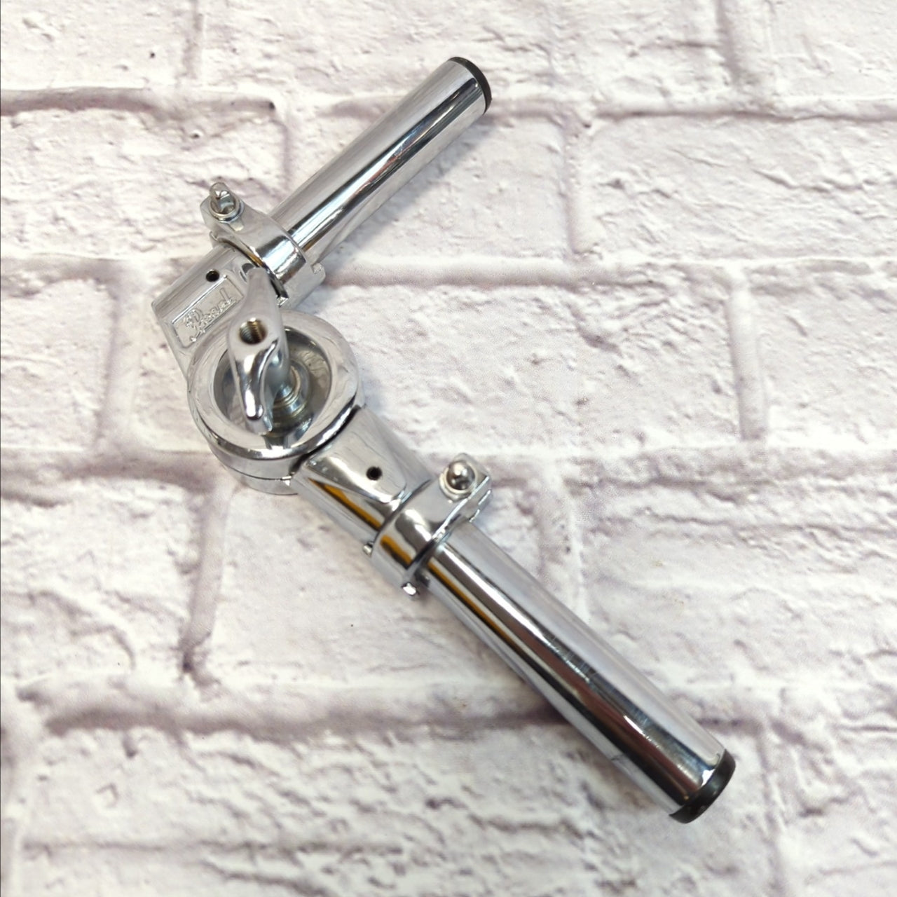 Pearl Short Arm Tom Mount