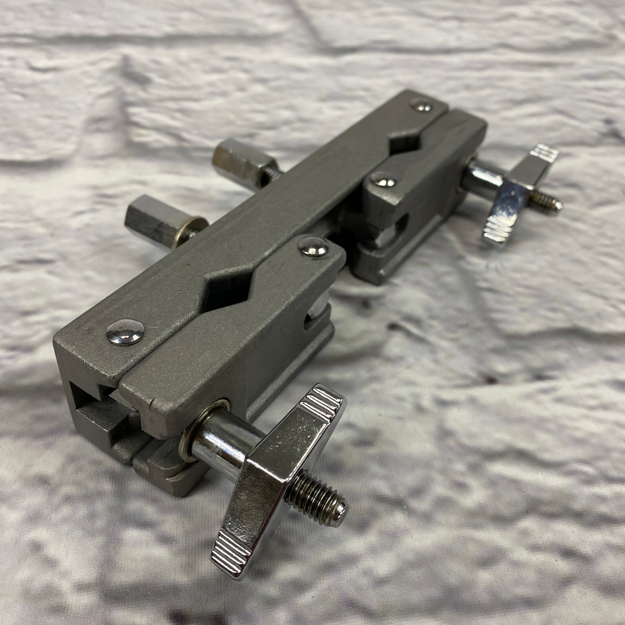 Unknown Drum Clamp